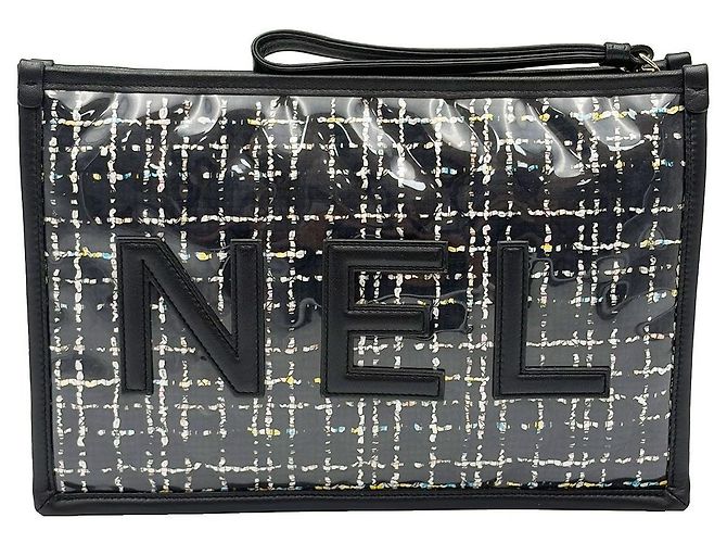 Chanel Clutch in PVC e Tweed Nero (Model - vista 5