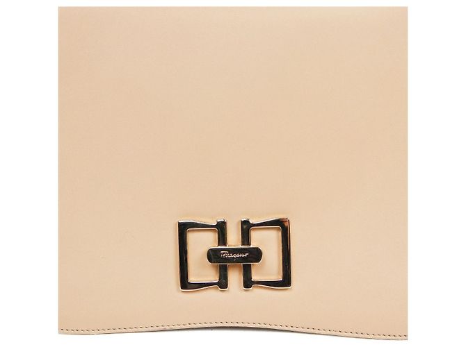 Salvatore Ferragamo Bolsa de ombro com aba bege - vista 8