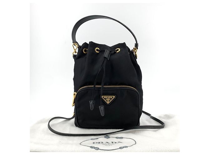 Prada Borsa Bucket in Re-Nylon Pocono - vista 2