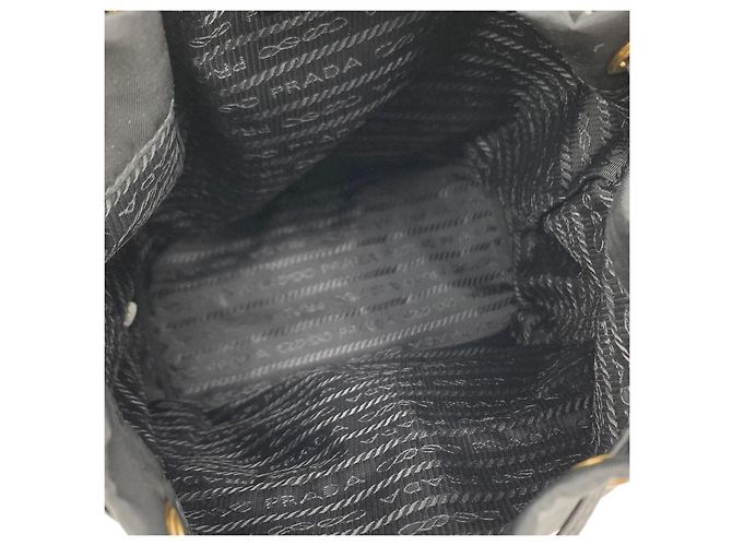 Prada Borsa Bucket in Re-Nylon Pocono - vista 8