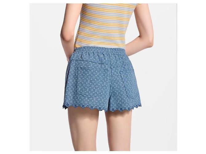 Louis Vuitton Mini Shorts en Denim Monogram - vue 4
