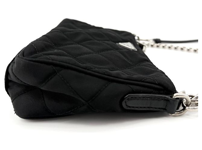 Prada Mini Borsa a Tracolla Matelassé in Re-Nylon con Catena - vista 7
