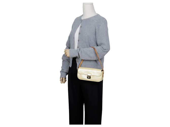 Louis Vuitton Borsa a tracolla Vernis Marly - vista 18