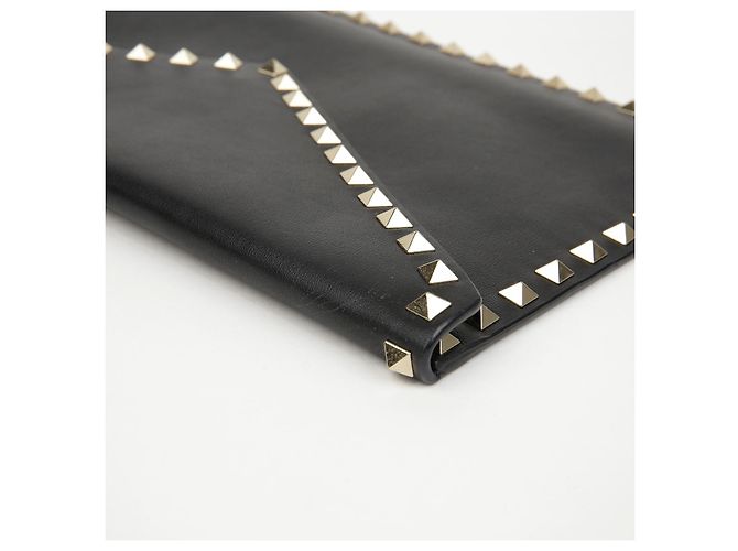 Valentino Clutch a Busta Rockstud in Pelle Nera - vista 6
