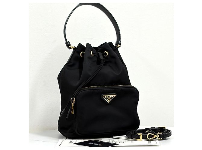 Prada Nylon Triangle Logo Duet Bucket Bag Schwarz - Ansicht 4