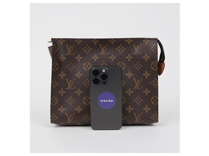 Louis Vuitton Pouch Toiletry Monogram Canvas - vista 14