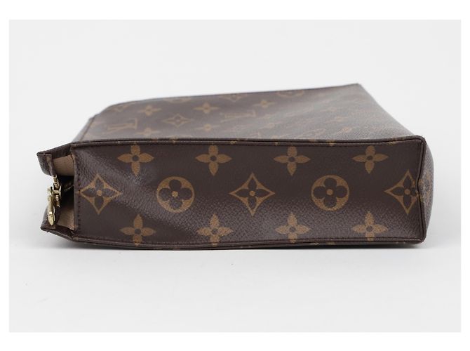 Louis Vuitton Pouch Toiletry Monogram Canvas - vista 4