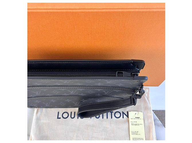 Louis Vuitton Clutch Trunk Pouch Monogram Eclipse - vista 4