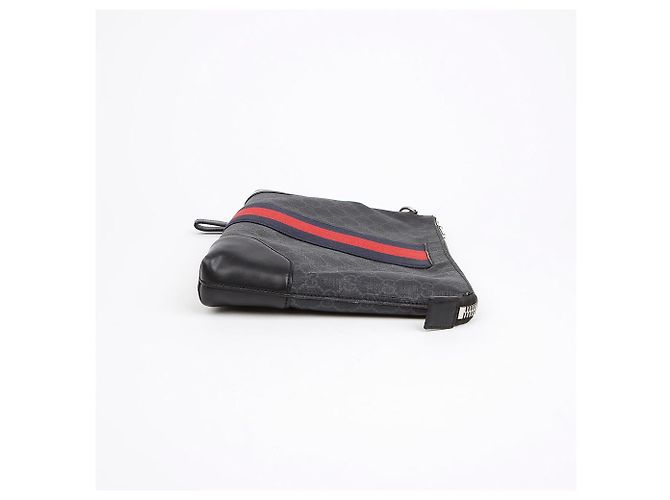 Gucci Clutch Bag GG Supreme Canvas Web Strap Black - vista 3