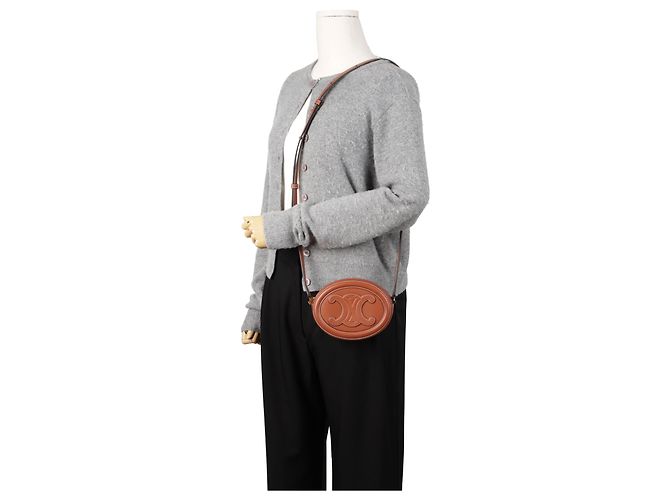 Céline Borsa a tracolla ovale Triomphe Tan - vista 11