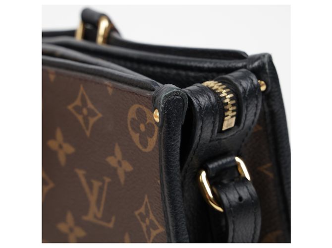 Louis Vuitton Borsa tote e a tracolla in tela Monogram e pelle MM Size Black - vista 18