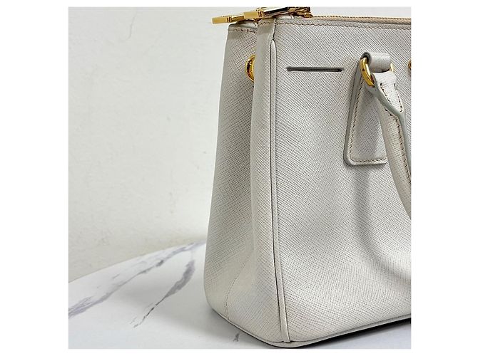 Prada Borsa a mano e a tracolla Galleria in Saffiano - vista 12