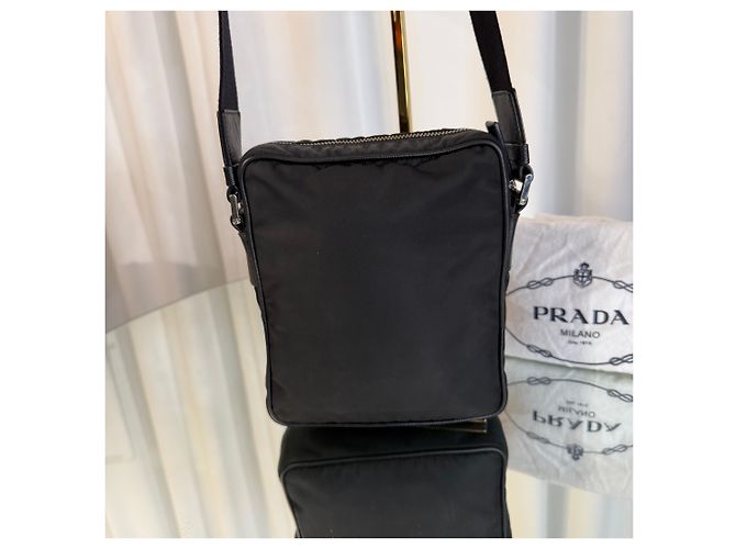 Prada Bolsa de ombro em Re-Nylon e Saffiano - vista 5