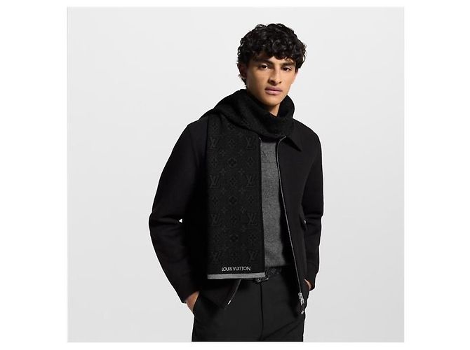 Louis Vuitton Cachecol Monogram Eclipse - vista 6