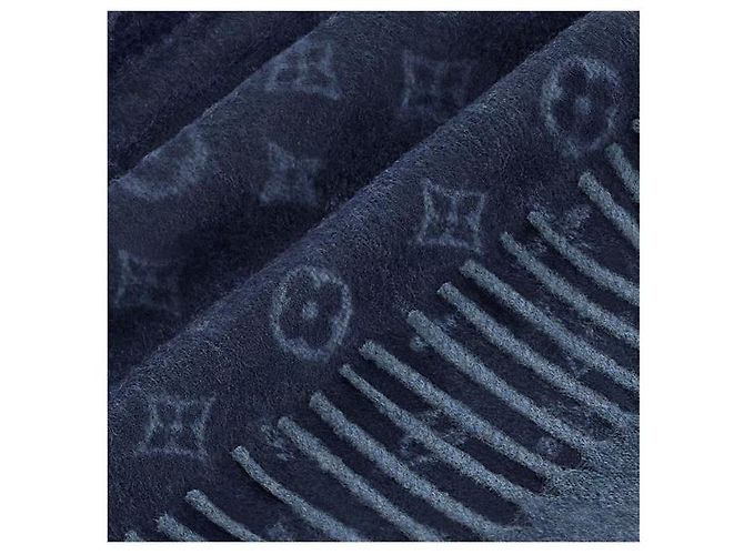 Louis Vuitton Cachecol Monogram Gradient - vista 4