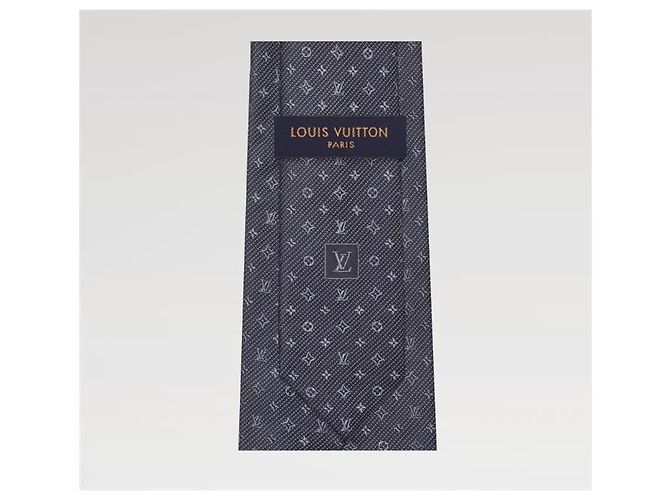 Louis Vuitton Monogram Classic Tie Grey - view 7
