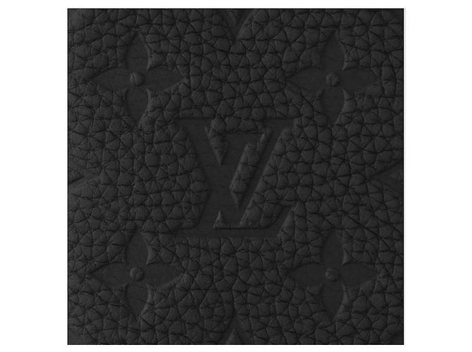 Louis Vuitton Brazza Wallet Black Tullio Leather - view 6