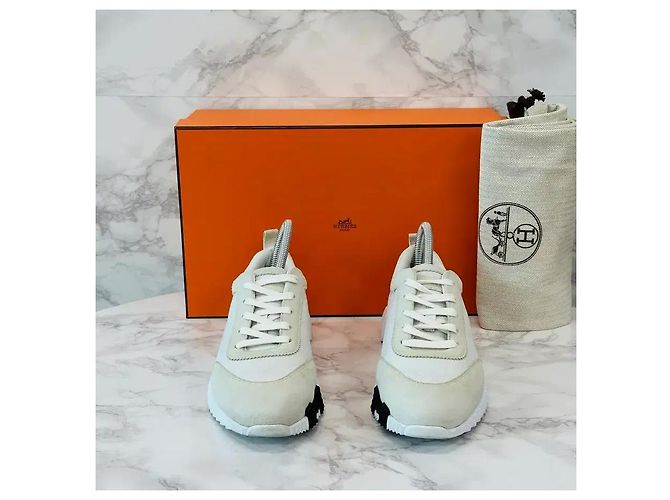 Hermès Bouncing Goatskin Sneakers Blanc - vista 10