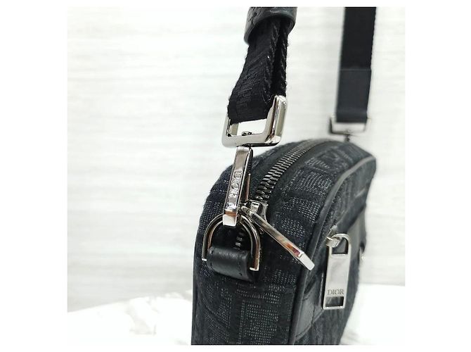 Dior Mini sac messager Black Oblique Jacquard - vue 4