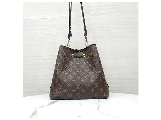Néonoé Louis Vuitton Monogram NeoNoe MM Black - view 3