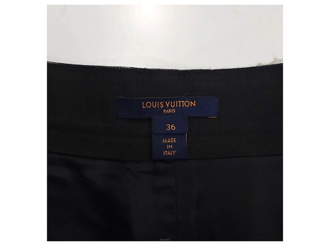 Louis Vuitton Monogram Shadow Rock aus Lammleder - Ansicht 7