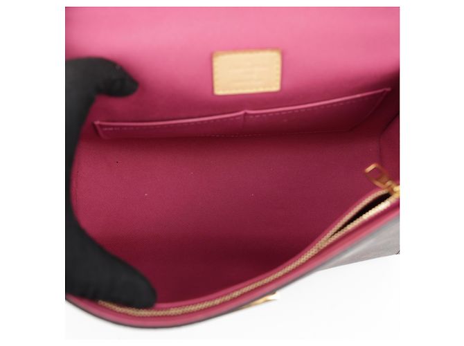 Louis Vuitton Borsa Tote Cluny BB Monogram Canvas - vista 16