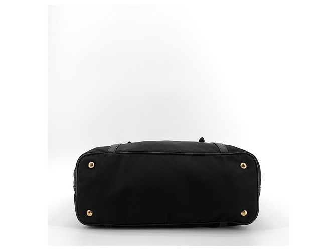 Prada Borsa Tote e Borsa a Tracolla in Nylon Saffiano con Logo Dorato - vista 6