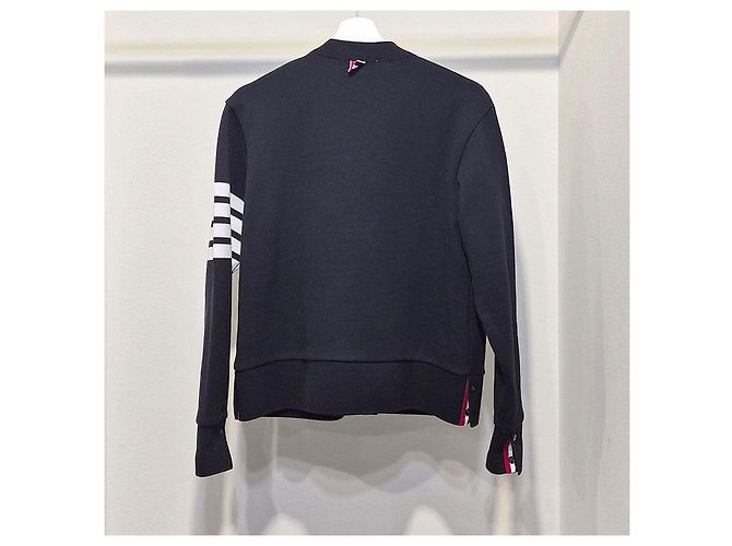 Thom Browne Klassischer Loopback V-Ausschnitt Cardigan - Ansicht 3