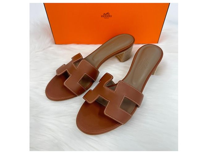 Hermès Sandali e Pantofole Oasis Gold - vista 2