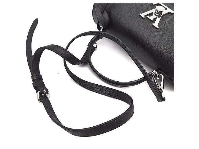 Louis Vuitton Lockme Ever BB Preto - vista 5