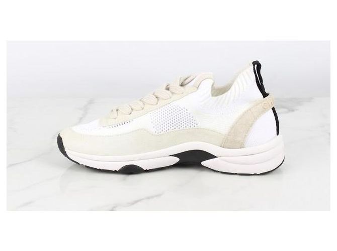 Chanel Sneakers in camoscio con logo CC - vista 6