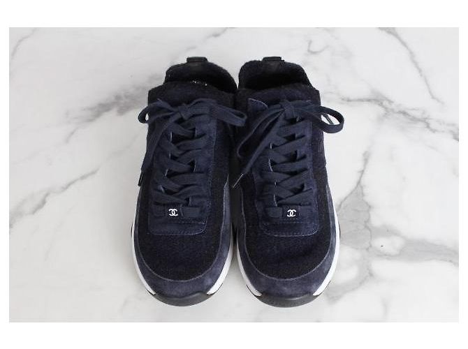 Chanel Strick-Wildleder-Sneaker mit CC-Logo Navy - Ansicht 7