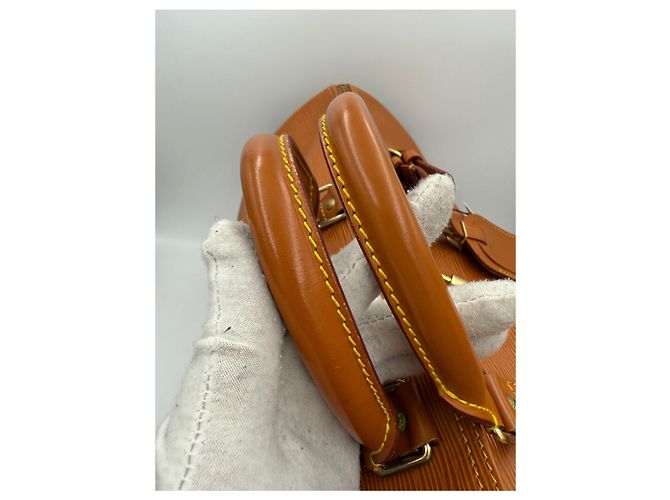 Borsa a mano LOUIS VUITTON KEEPALL in pelle EPI Brown - vista 8