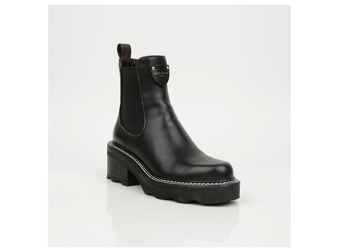 Botines Louis Vuitton de piel marrón - vista 2