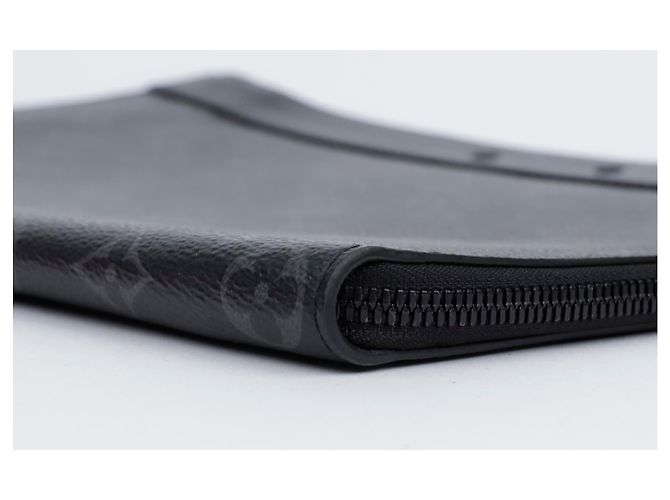 Louis Vuitton Pochette Jour Pochette da Uomo Monogram Eclipse - vista 12