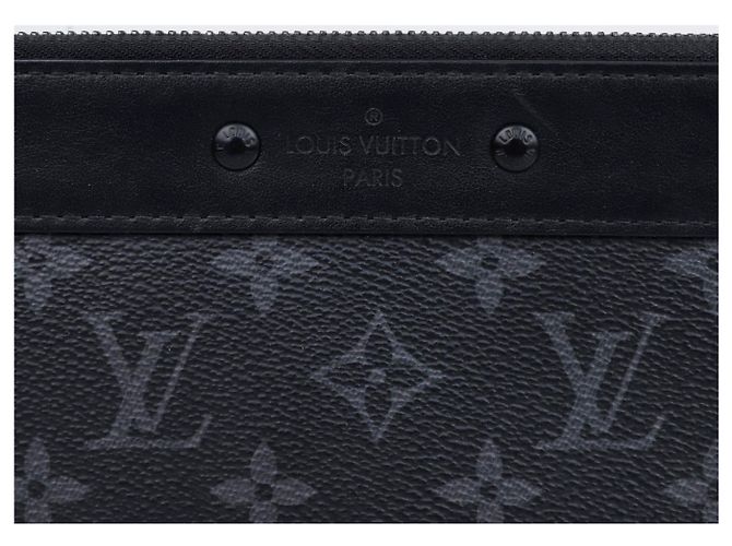 Louis Vuitton Pochette Jour Pochette da Uomo Monogram Eclipse - vista 2