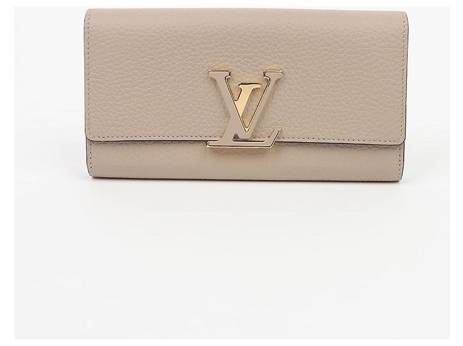 Louis Vuitton Cartera Larga Capucines - vista 2