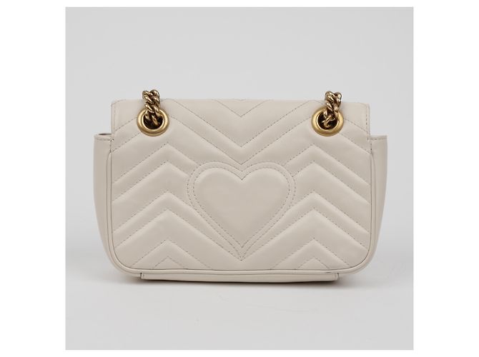 Gucci Borsa a tracolla Mini Matelassé Leather GG Marmont White - vista 3