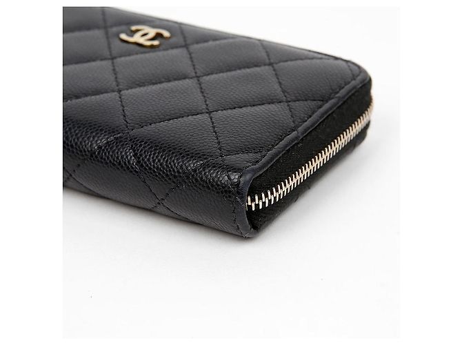 Chanel Cartera Classic Medium de Caviar - vista 7