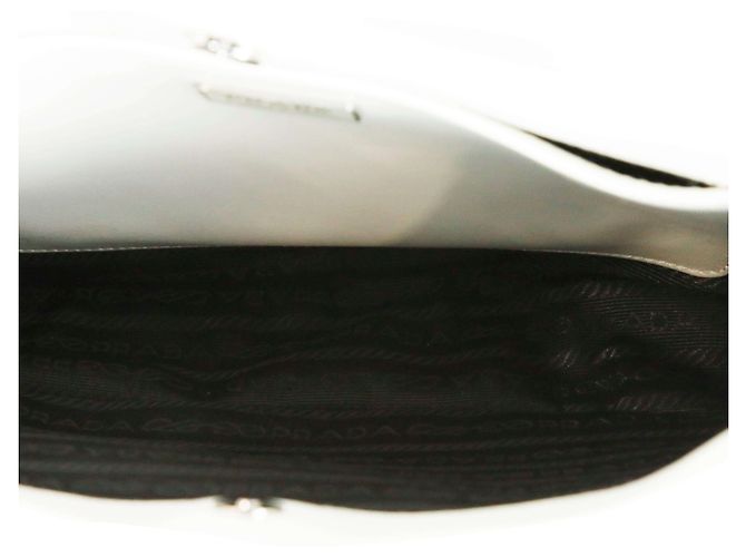 Prada Borsa a tracolla in pelle spazzolata - vista 4