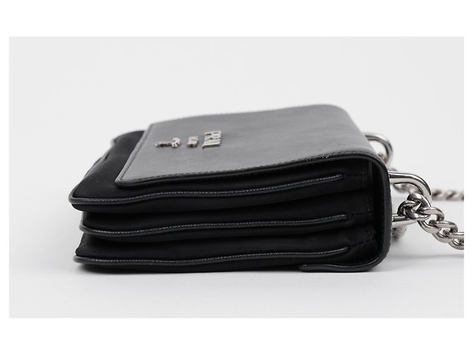 Prada Borsa a tracolla con catena in Saffiano Tessuto Nera - vista 12