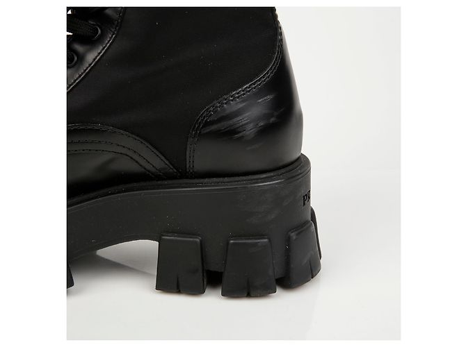 Prada Stivali Monolith in pelle e nylon nero - vista 13