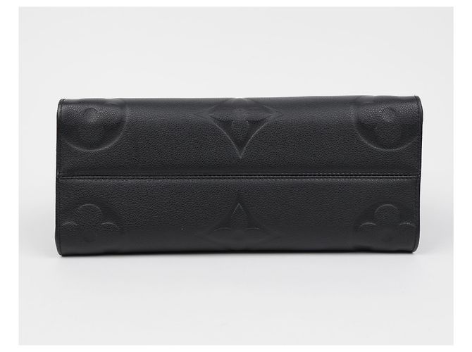 Louis Vuitton Sac à épaule OnTheGo MM Tote - vue 11