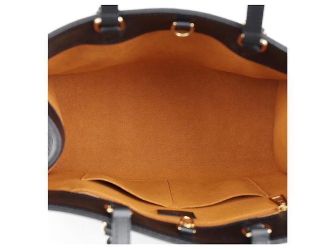 Louis Vuitton Sac à épaule OnTheGo MM Tote - vue 21