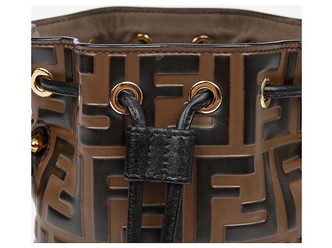 Fendi Montrezzo Mini Leather Tote Bucket Bag Brown - vista 3