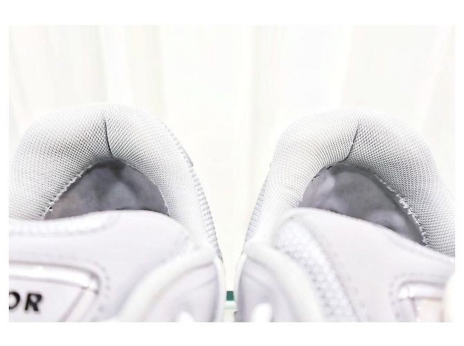 Dior Sneaker aus Mikrofaser-Mesh - Ansicht 5