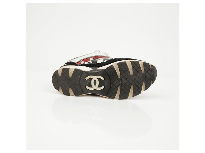 Chanel Sneakers Cruise Multi Print - vista 15