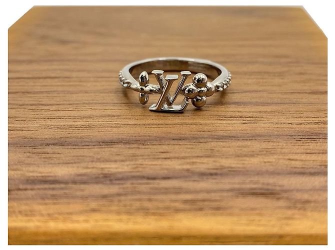 Louis Vuitton Iconic Initial Monogram Flower Crystal Ring Silver - Ansicht 7