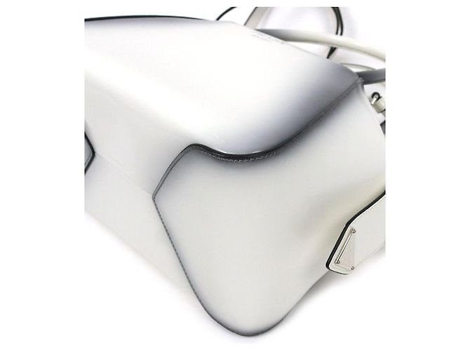 Prada Supernova Tote Bag aus gebürstetem Leder - Ansicht 6
