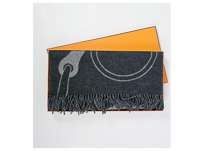 Sciarpa Hermès in cashmere Antracite - vista 11
